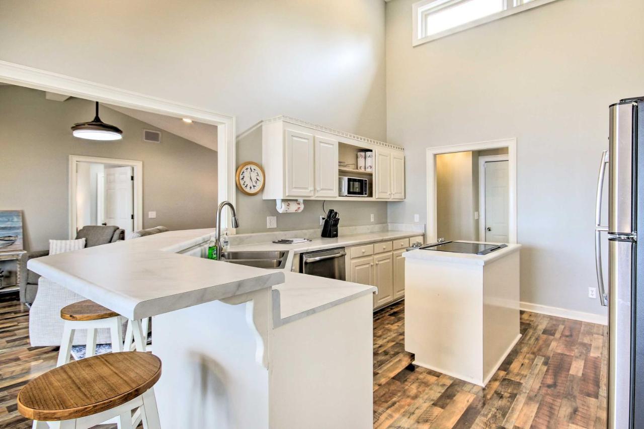 Gilbert Lakefront Retreat With Private Dock! Hollywood Point Luaran gambar